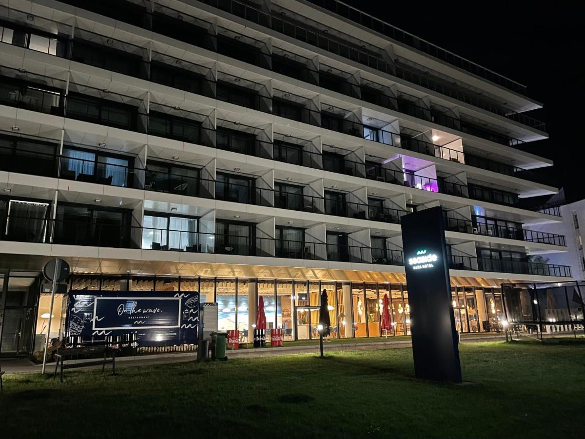 Seaside Apartaments Deluxe 105 Kolobrzeg Bagian luar foto